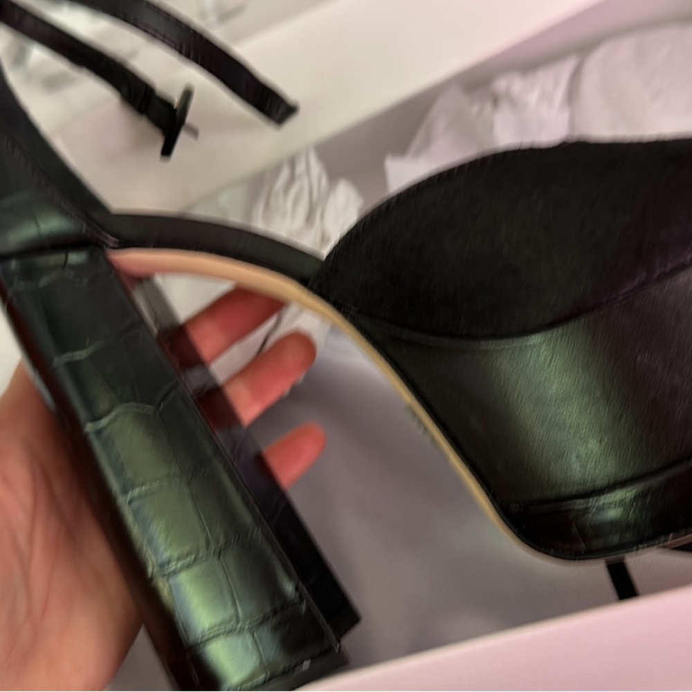New in box! Schutz Luann heels. Size 6.5. Calf hair. Leather. Snake embossed